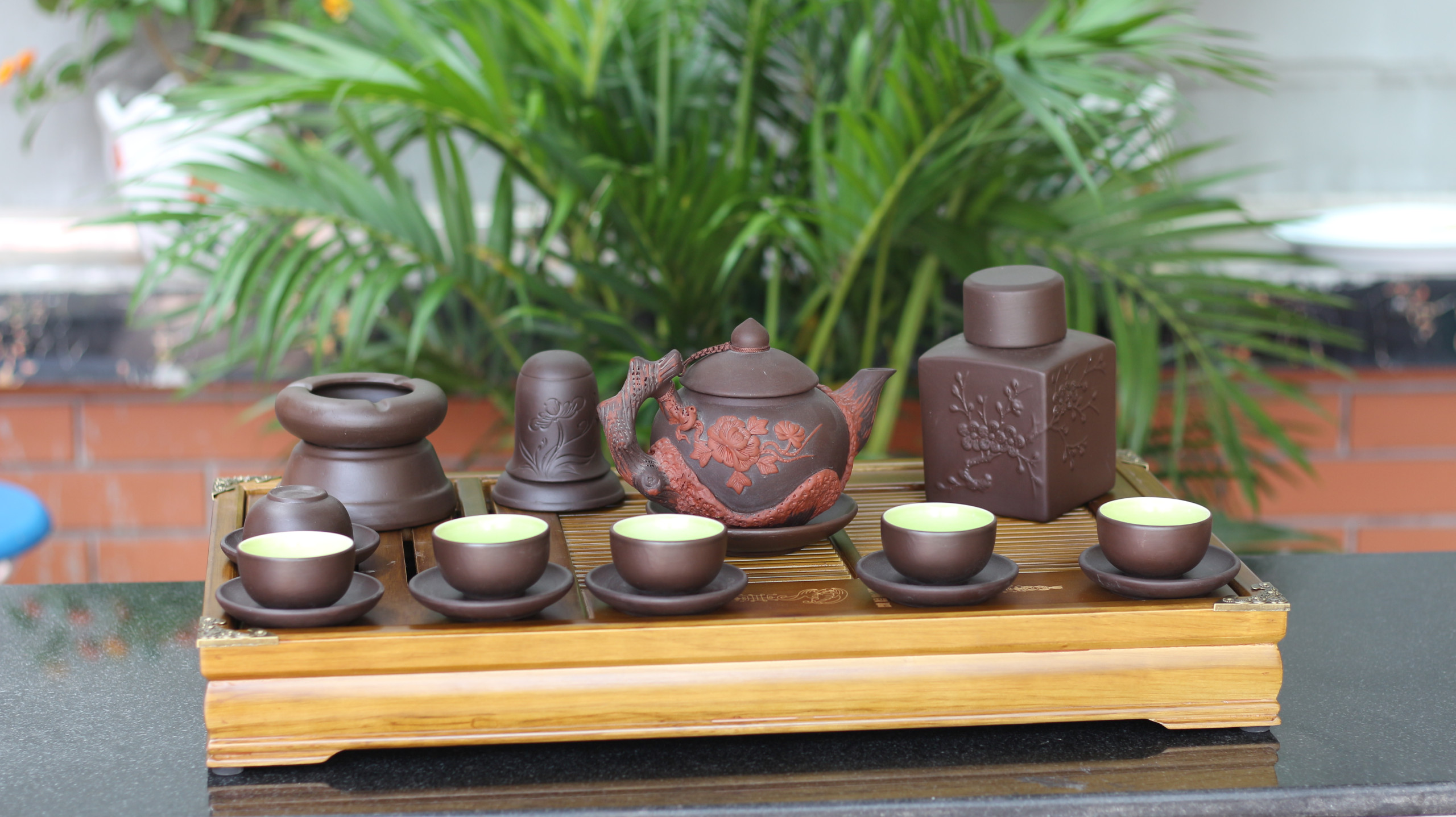 Tinh hoa làng gốm Bát Tràng và những sản phẩm ấm chén bát tràng tinh xảo