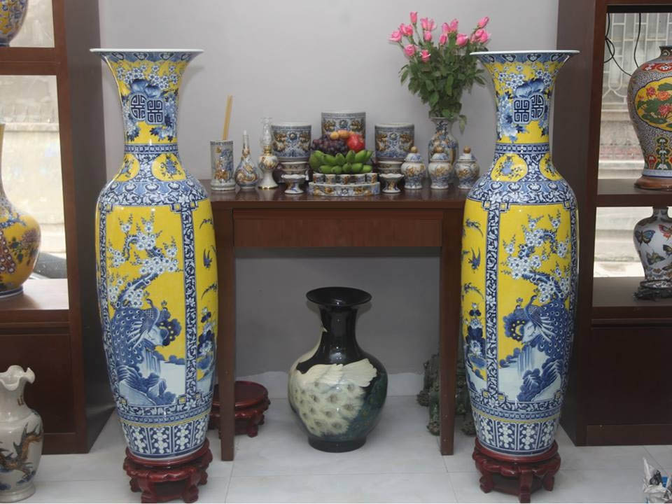 Phong thuỷ: ý nghĩa của lọ lộc bình gốm sứ Bát tràng