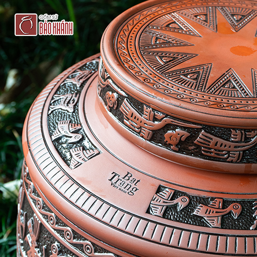 Kỹ thuật làm gốm sứ Bát Tràng từ truyền thống đến hiện đại