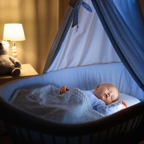 lựa đèn ngủ màu gì tốt cho trẻ sơ sinh