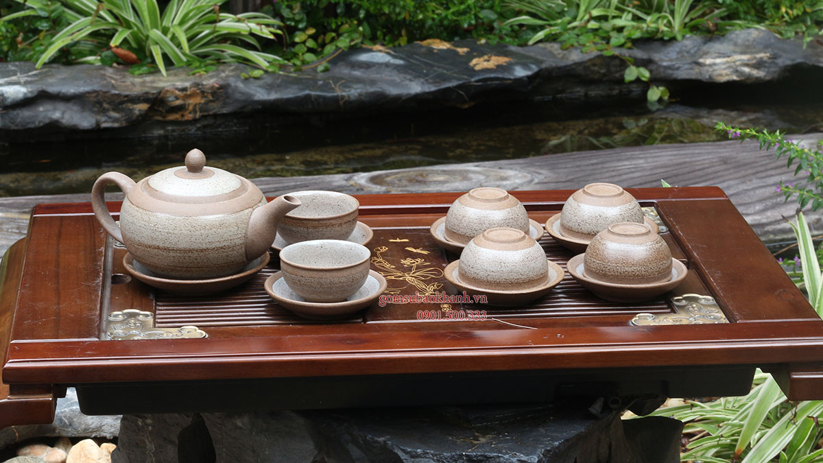 Tại sao ấm chén Trung Quốc lại gây hại đến sức khỏe người dùng?