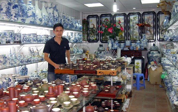Làng nghề gốm sứ Bát Tràng -  hình thành và phát triển