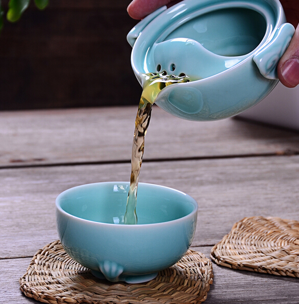 Nhận biết gốm sứ Bát Tràng và gốm sứ Trung Quốc như thế nào?