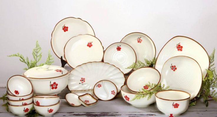 Chiêm ngưỡng những tác phẩm “biến đất thành hoa” nhờ bàn tay của các nghệ nhân Bát Tràng