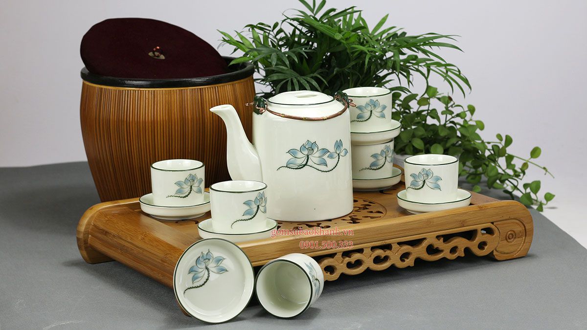 Kinh nghiệm chọn mua bộ ấm chén uống trà bát tràng