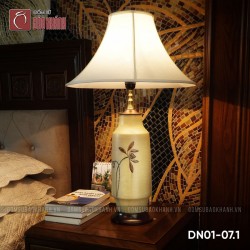Đèn ngủ để bàn gốm sứ cao cấp Diên Liên Hoàng Thổ