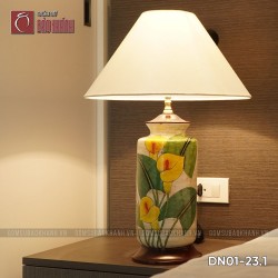 Đèn ngủ để bàn gốm sứ cao cấp Chi Vân Môn