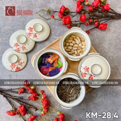 Khay mứt tròn men kem hoa Đào đỏ 4 ngăn