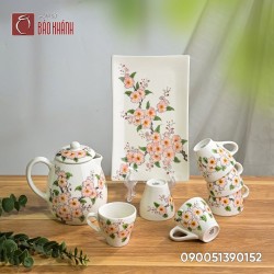Bộ bình nước vẽ hoa đào 1 lít khay sứ