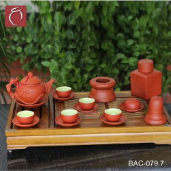 Bộ ấm chén tử sa đỏ đắp nổi hoa Đào và phụ kiện