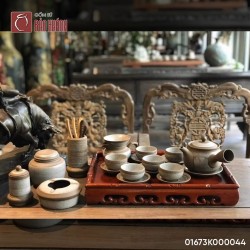 Bộ ấm chén bạch hồng sa dáng tròn quai ngang