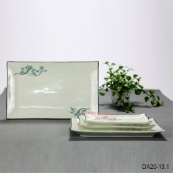 Khay chữ nhật số 1 men kem hoa sen xanh