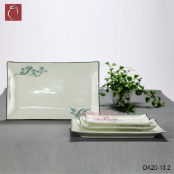 Khay chữ nhật số 2 men kem hoa sen xanh