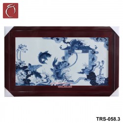 Tranh sứ vẽ Cá Chép Vượt Vũ Môn màu chàm