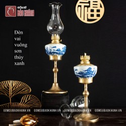 Đèn dầu men lam vẽ Sơn Thủy