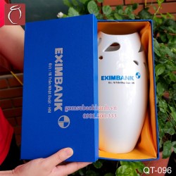 Lọ Hoa in logo EXIMBANK